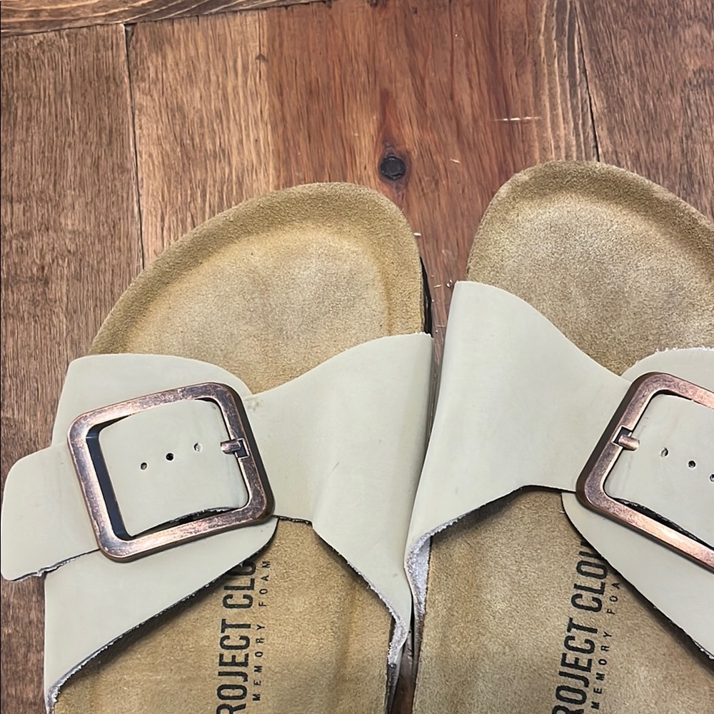 Project Cloud White Slide Sandals - Picture 5 of 12